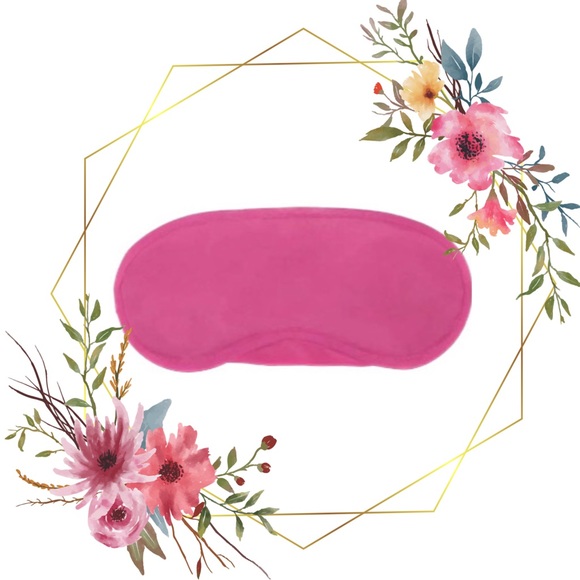 VS Velvet Petals Gel Body Wash With Unconditional Lip Gloss And Sleep Mask - Picture 3 of 5